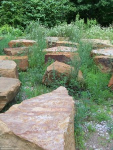 025-rock-farm-fireboulder-fire-boulders-firepits-natural-gas=-fire-pits-fire-feature-boulders-fireplace-glass