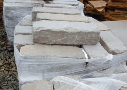 fireboulder_8-inch-wall_tumbled_indiana_limestone_6.5-inch_hieghts_garden_natural_stone_wall_6