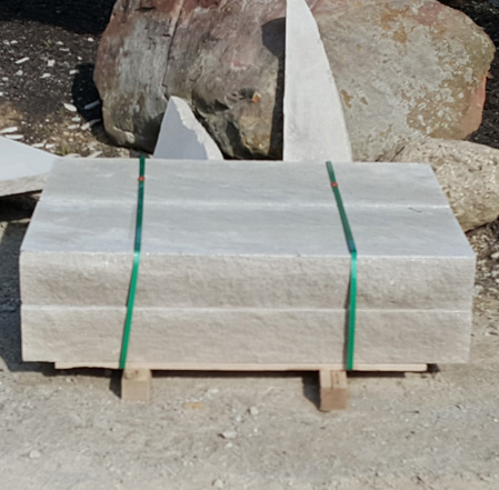 fireboulder_indiana_limestone_5ft_steps_gray_limestone_natural_stone_4ft-step_sawn_top_bottom_snapped_4_sides_1