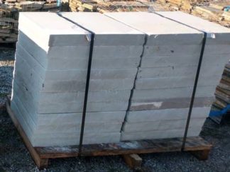 tennessee-blue-gray-sawn-pier-caps-snapped-edges-2-3-inch-24-24-inch-fireboulder-natural-stone-tn