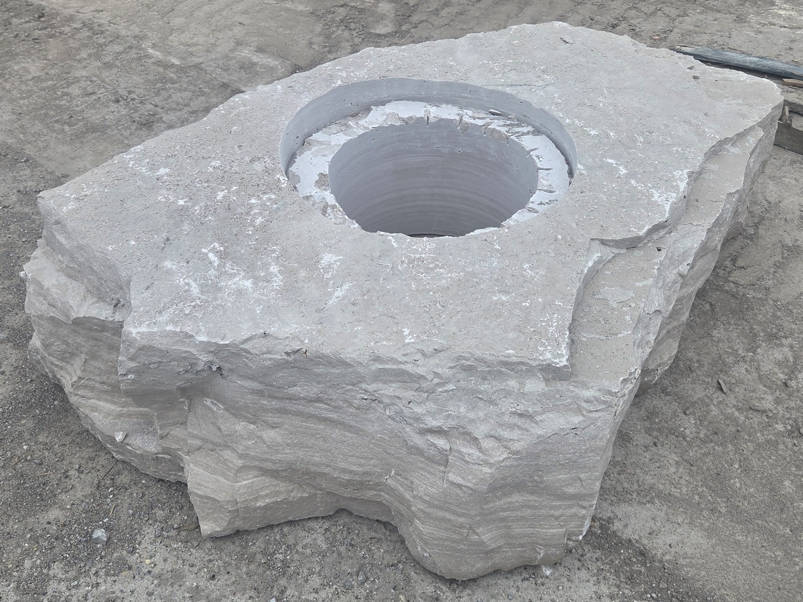 1740CXL XL Fireboulder - Image 3