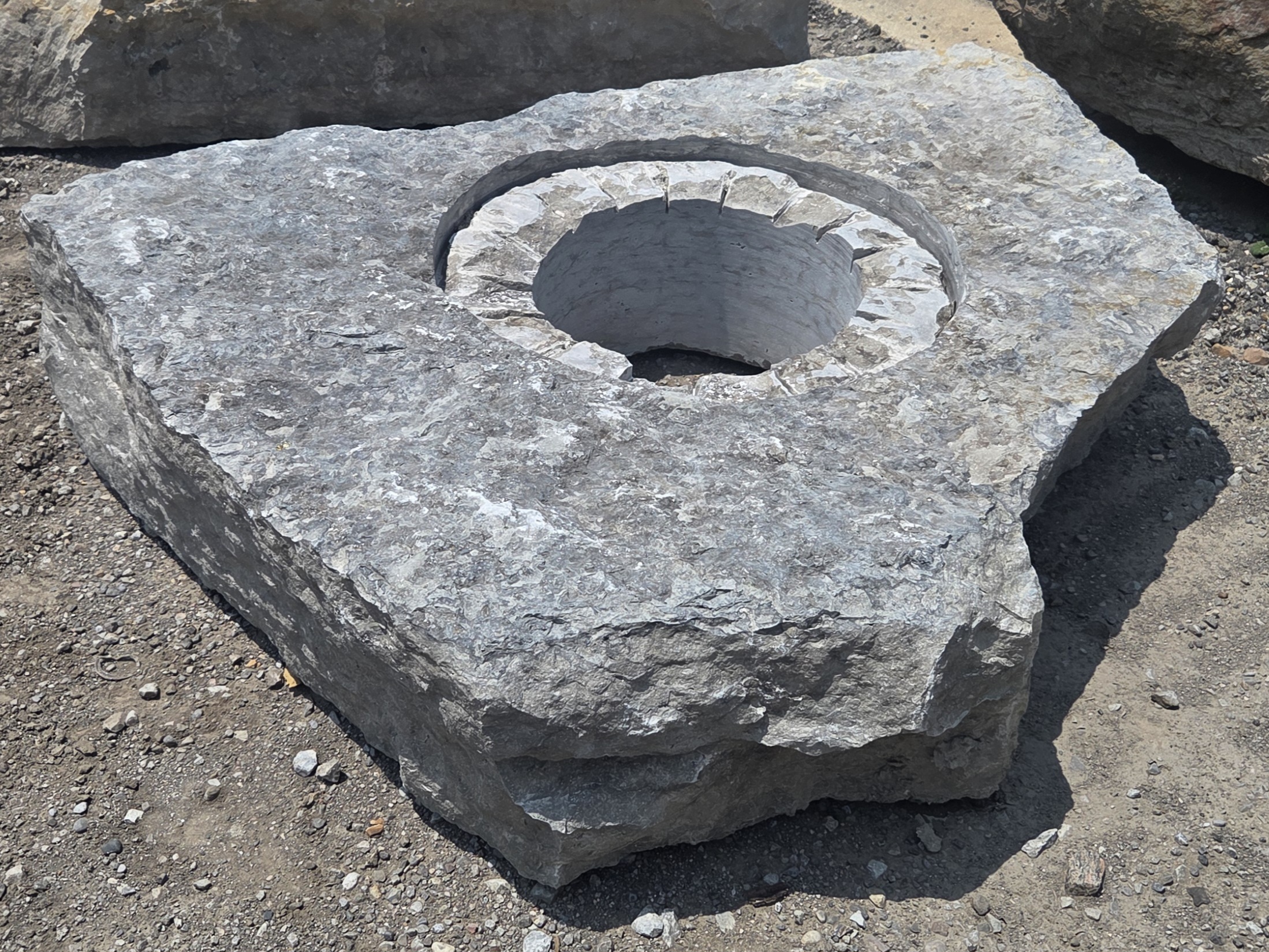 1753CJ Jumbo Fireboulder - Image 4