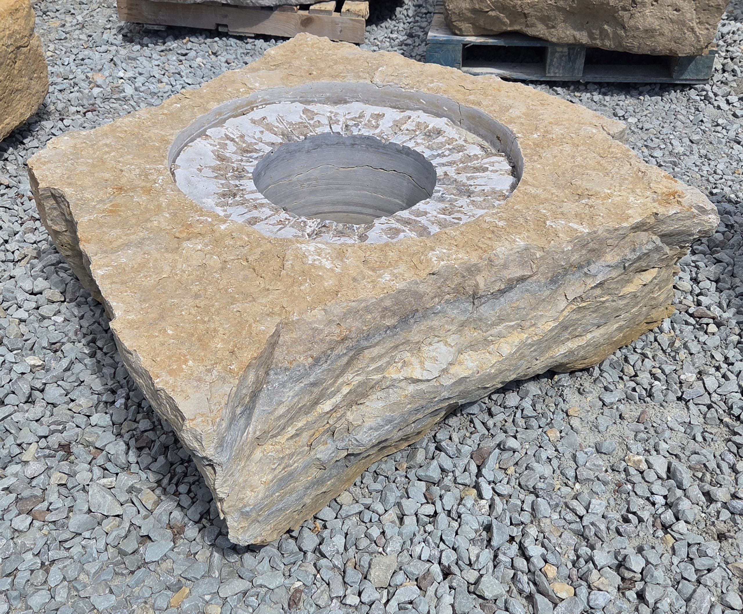 1870CJ Jumbo Fireboulder - Image 3