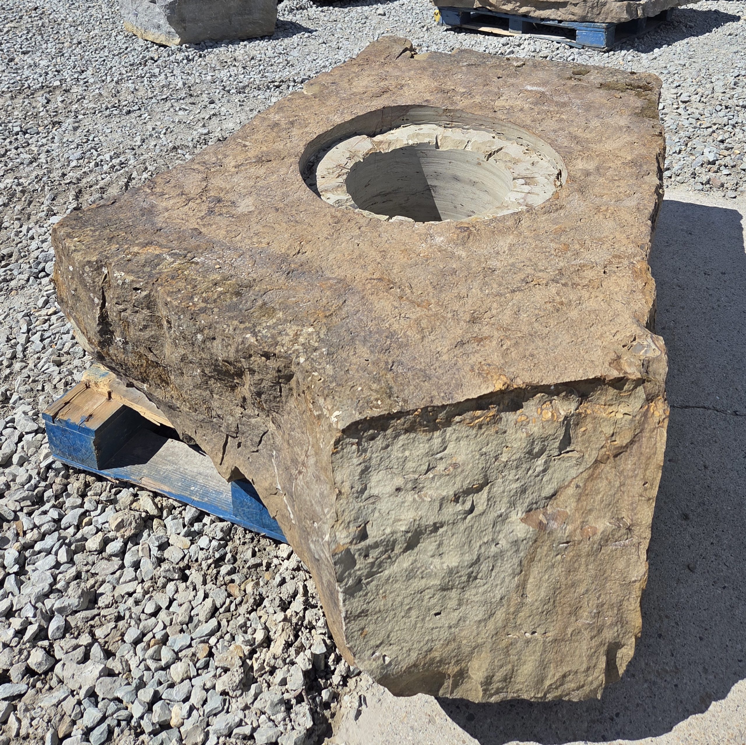 1879CJ Jumbo Fireboulder - Image 3