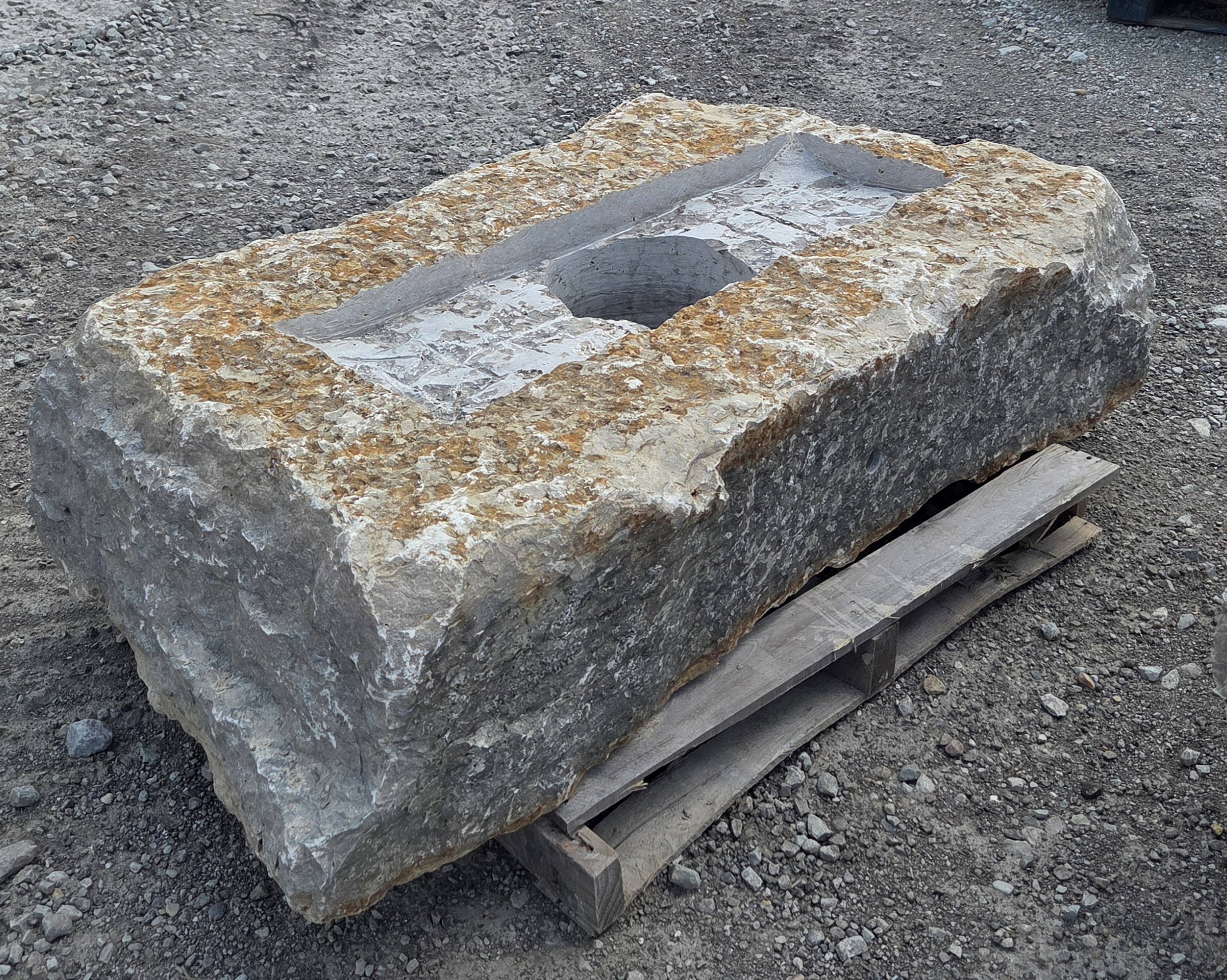 1926CJH Jumbo Linear Fireboulder - Image 4