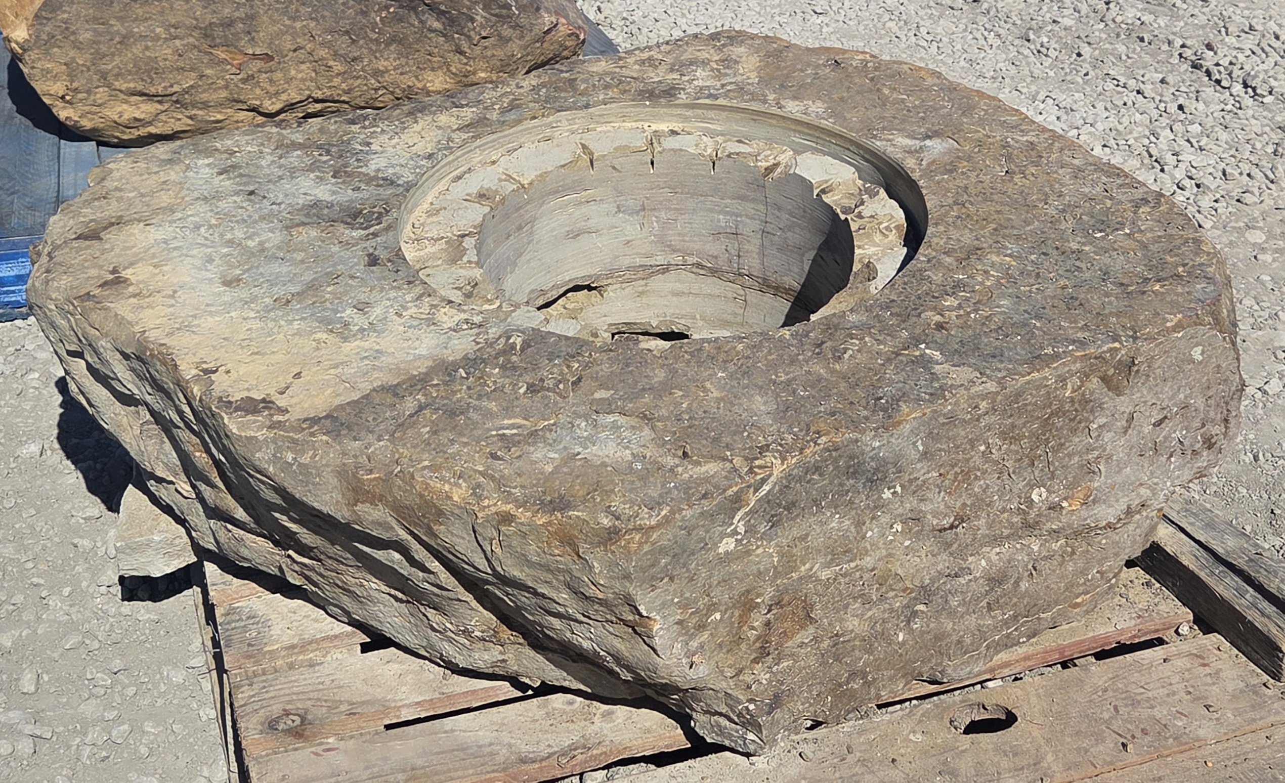 1949CXL XL Fireboulder - Image 4